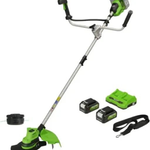 Avis Greenworks 48V GD24X2BCBK4x : la débroussailleuse sans fil qui veut rivaliser avec le thermique