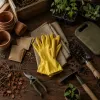 Comment choisir le meilleur gant en latex jaune pour le jardinage exigeant
