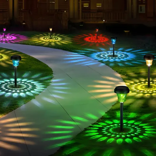 Lampe Solaire Exterieur Jardin 8 Pièces, Lumiere Solaire Exterieur avec Lumière Chaude et 7 Couleurs RVB, IP65 Étanche Eclairage Exterieur Solaire pour Chemins, Decoration Jardin Exterieur 8 Pièces,2025
