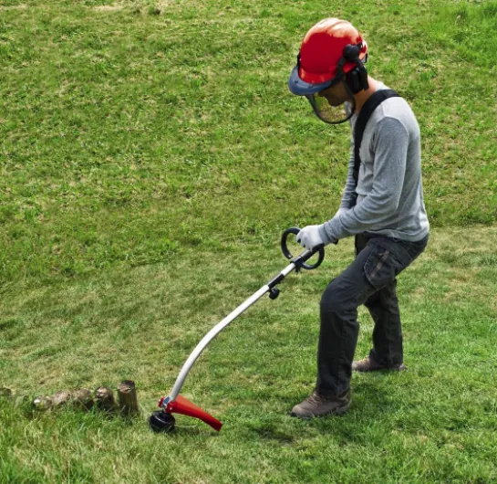 Coupe-Bordures Thermique GC-PT 2538/1 I AS (600 W, Manche démontable, Bobine Double Fil à avance Automatique, Dispositif de démarrage Rapide par Bouton d’amorçage et Starter Automatique) GC-PT 2538/1 I AS (nouvelle version)