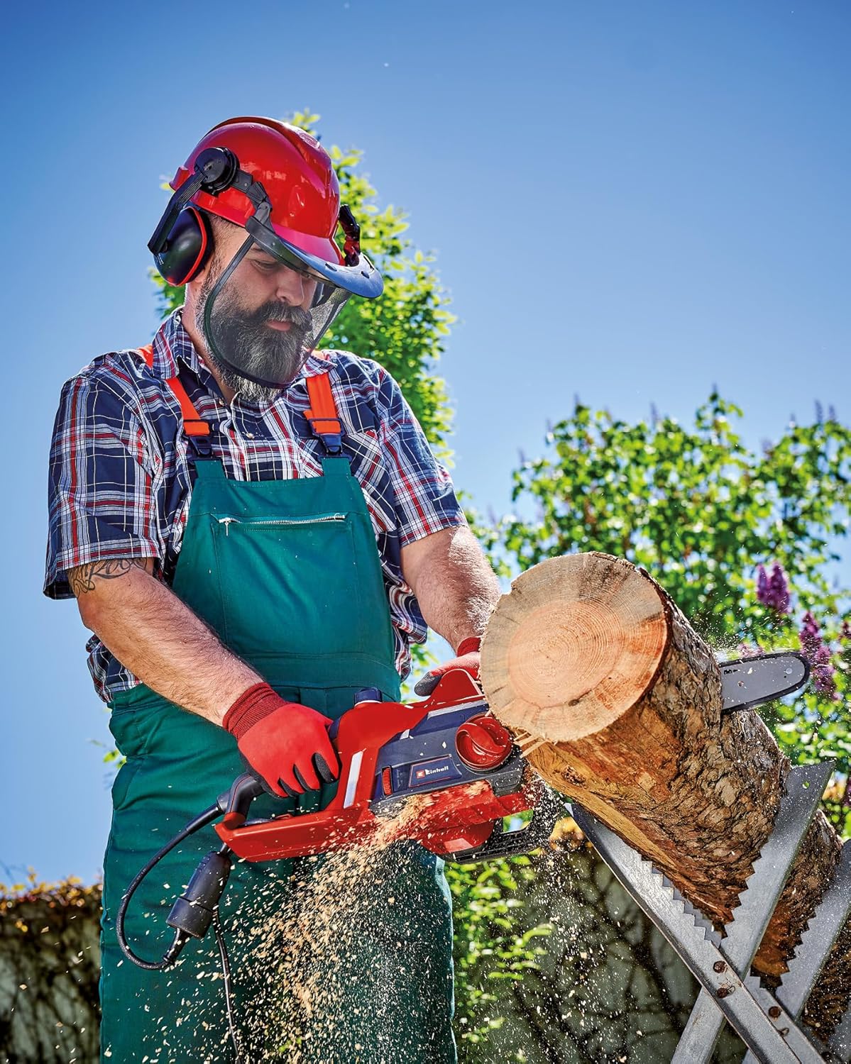 Tronçonneuse électrique GC-EC 1935 (1 900 W, guide-chaîne de longueur 35 cm, vitesse maximale de la chaîne de 15,5 m/s) Nouvelle Version