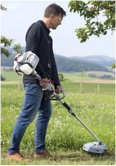 Outils de Jardin Multifonction Thermique 4 en 1 Taille haie + Élagueuse + Débroussailleuse (Lame et Bobine)