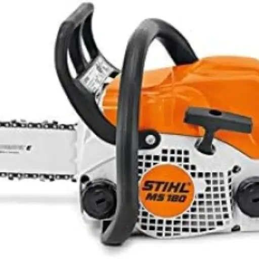 Test Stihl MS 180 : la tronçonneuse qui fait le job sans fioritures