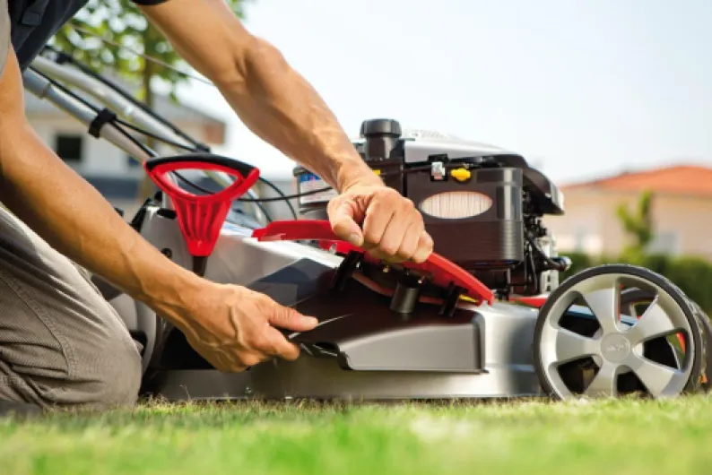 710aO3PGE6L._AC_SL1347_