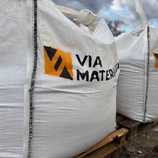 Terre végétale Premium, Big Bag de 1500kg, Brun Terre végétale TV-BB-VM02 1 TV-BB-VM02-1