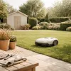 Robots tondeuses et IA : la fin du jardinier ou une nouvelle génération de paysagistes