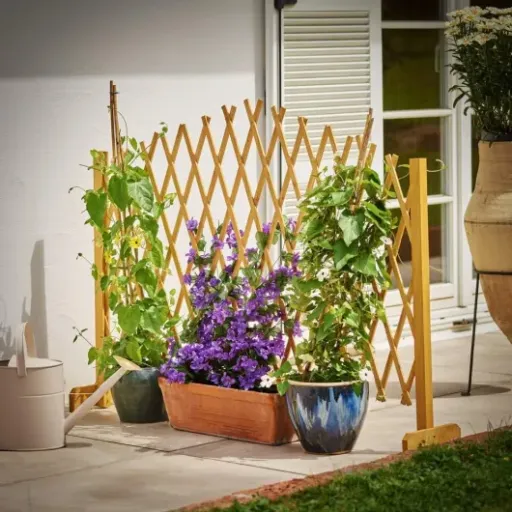 Test Treillage Jardin Gardebruk 180x107 : pas cher, pratique, mais clairement pas costaud