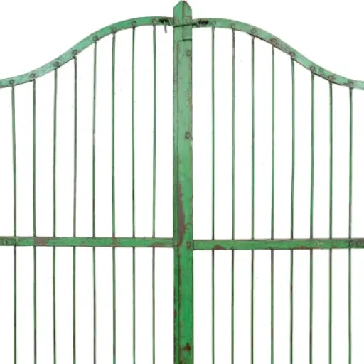 Test Biscottini Porte en fer forgé 118 x 6 x 200 cm : un vrai portail de récup’ pour donner du cachet sans faire trop de manières