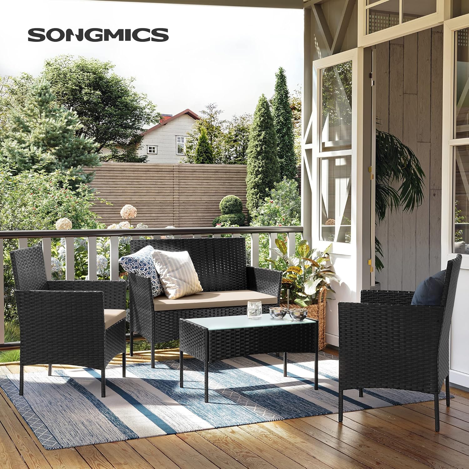 Salon de Jardin Extérieur 4 Place en Résine Tressée PE, pour Patio, Balcon, 1 Table, 2 Fauteuils de Jardin et 1 Banquette Extérieure 2 Places, Noir et Taupe GGF004BZ03 Trois sièges Noir + Taupe