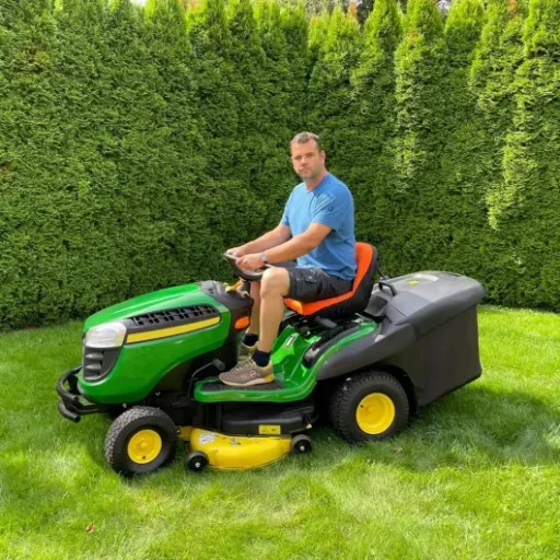 Test Workinghouse Housse Siège Tracteur Tondeuse : la housse qui redonne un coup de propre sans se ruiner